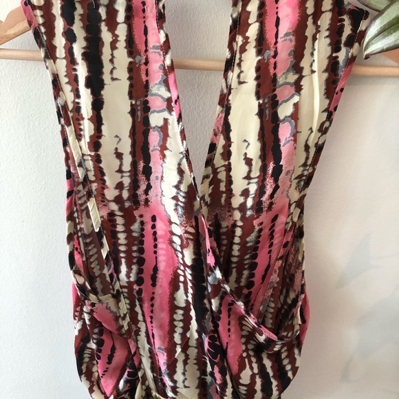 Dress - Picture 3 of 4